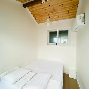 Sam House 2 Seochon Seoul