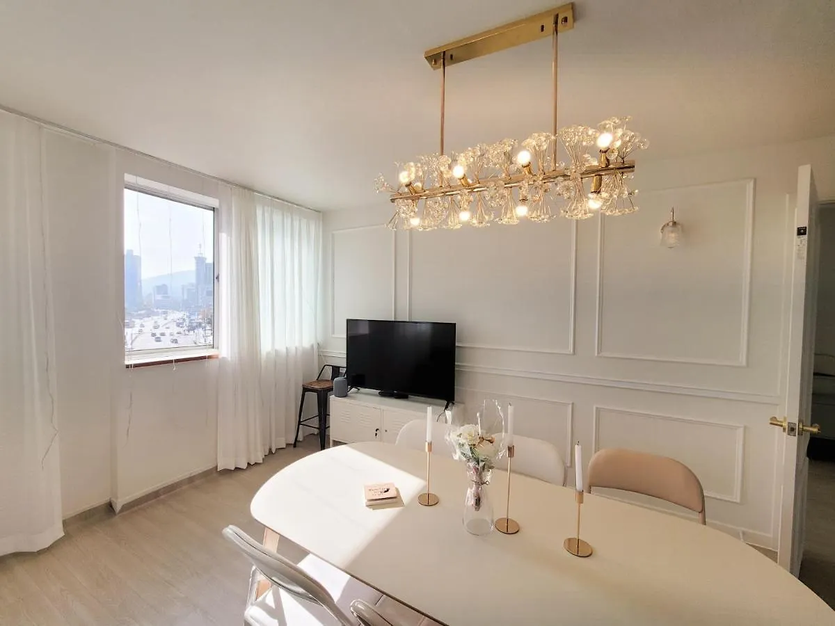 Ddp, Ddm 3 Mins Chilling Stay Party Available Convenience Transportation Long Term Stay Welcomed Seoul 0*,