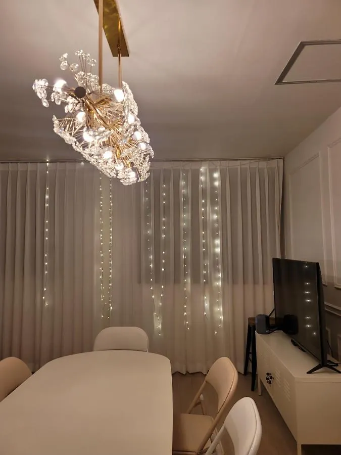Ddp, Ddm 3 Mins Chilling Stay Party Available Convenience Transportation Long Term Stay Welcomed Seoul Apartment